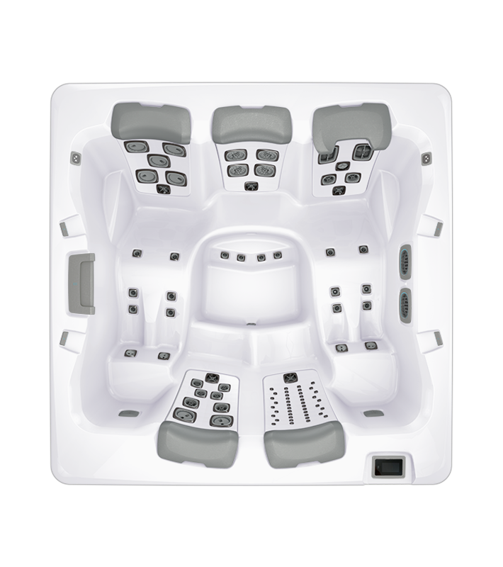 Bullfrog A7D hot tub with dual lounge seating for 5-6 people